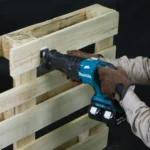 Serra Sabre a bateria 18V LXT Makita DJR360RT2 - Imagem 3