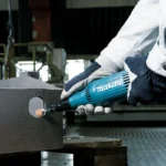 Retificadeira Elétrica 240W Makita GD0603 - Imagem 5