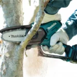 Cortador de Galhos Makita UC100DWA01 - Imagem 2