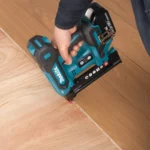 Grampeador DST630RFJ para Madeira e MDF Makita DST630RFJ - Imagem 5